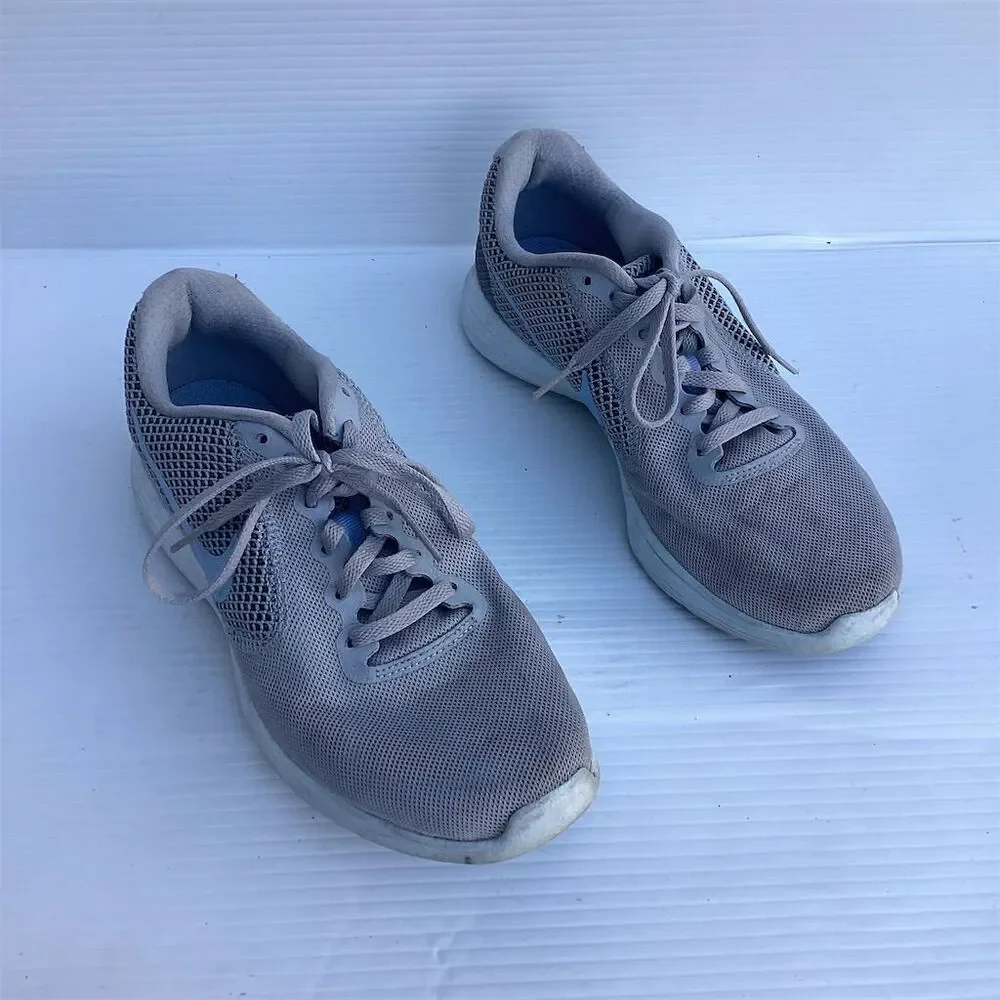 Nike Women's Revolution 3 Running Shoes‎ Gray Size 8 Athletic Low Top